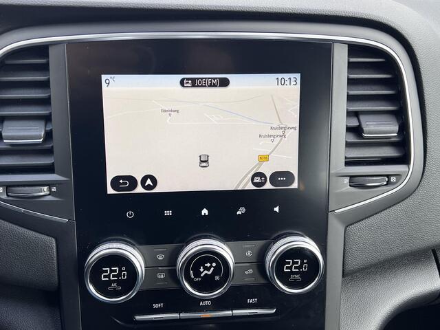 Renault MEGANE Estate 1.3 TCe 140 Equilibre / 1.700 trekgewicht / navigatie / Apple Carplay Android / All Season banden /