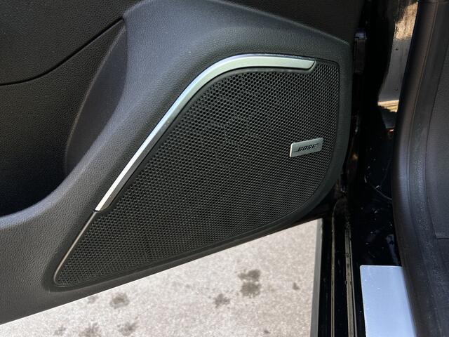 Renault MEGANE Estate 1.3 TCe 141 PK Bose PARK ASSIST HALF LEER LED NAVI CRUISE ECC