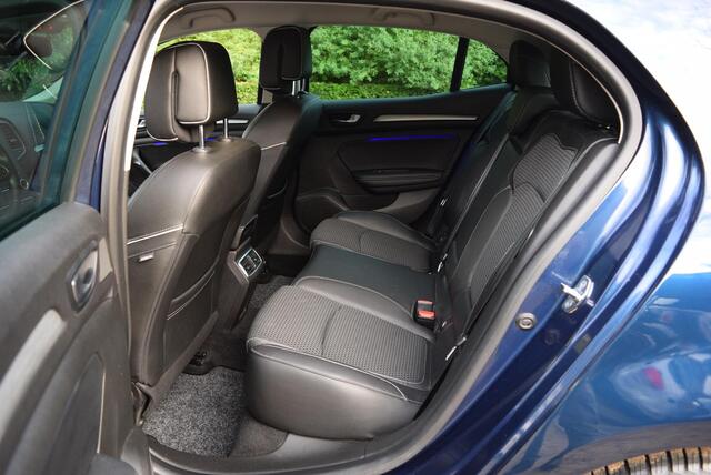 Renault MEGANE 1.2 TCe Bose | Massage | Camera | Startknop