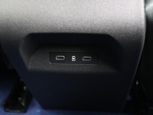 Renault MEGANE E-Tech Esprit Alpine Comfort range | Adaptive Cruise Control | Adaptive Vision LED koplampen met geïntegreerde mistlampfunctie | Elektrisch verwarmbare voorstoelen