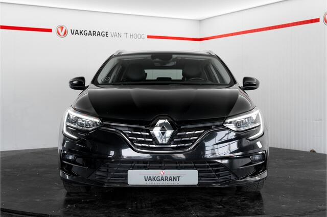Renault MEGANE Estate 1.6 E-Tech Plug-In Hybrid 160 Intens Headup Camera Automaat