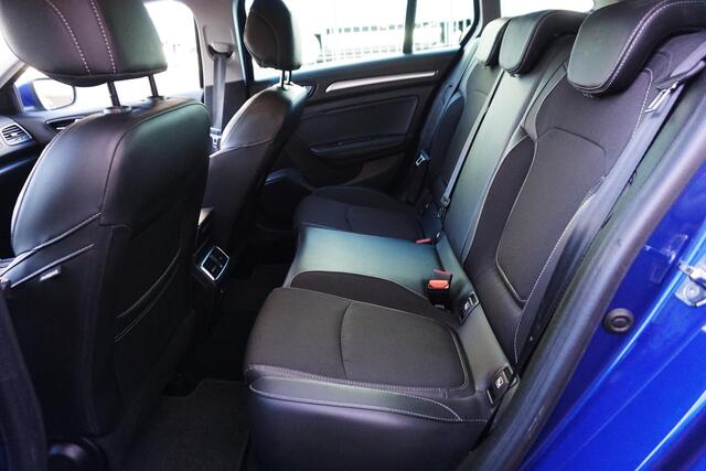 Renault MEGANE Estate 1.3 TCe Intens/Trekhaak/Dealeronderhouden/ Automaat.