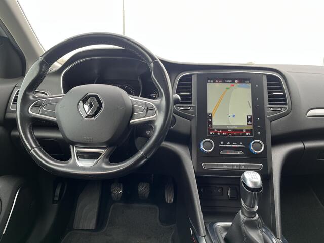 Renault MEGANE Estate 1.3 TCe Bose / Camera / PDC V+A / Climate / Keyless / 17'' LMV /