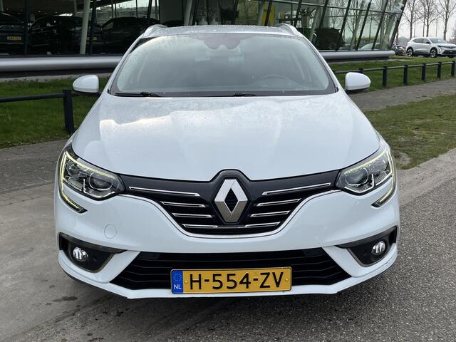 Renault MEGANE Estate 1.3 TCe Bose / Camera / PDC V+A / Climate / Keyless / 17'' LMV /