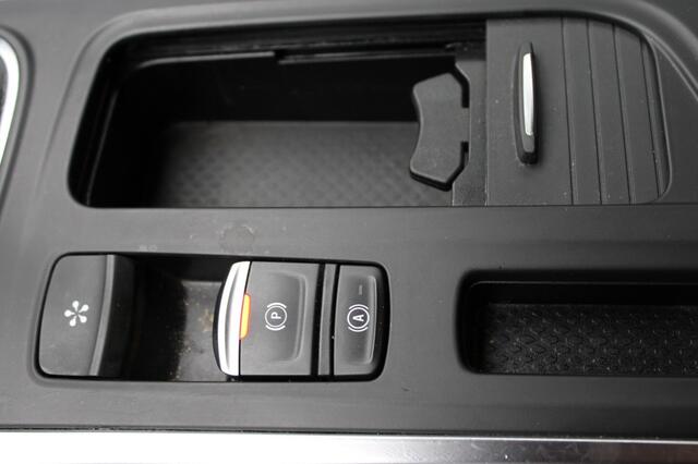 Renault MEGANE 1.3 TCE 140 Techno - Navi PDC rondom Camera Climate