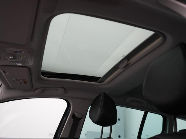 Renault MEGANE Estate TCe 140 EDC Techno - RIJKLAARPRIJS - Automaat - All Seasonbanden - Achteruitrijcamera - Elektrisch Glazen Schuif-/Kanteldak - Apple Carplay - Android Auto - Trekh