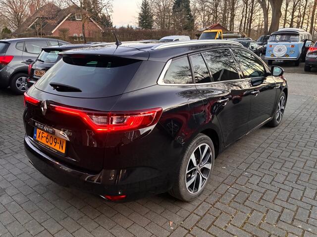 Renault MEGANE 1.3 TCE BOSE