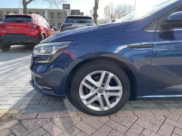 Renault MEGANE 1.3 TCe Zen 102PK | Navigatie | Carplay | Climate Control | Trekhaak |