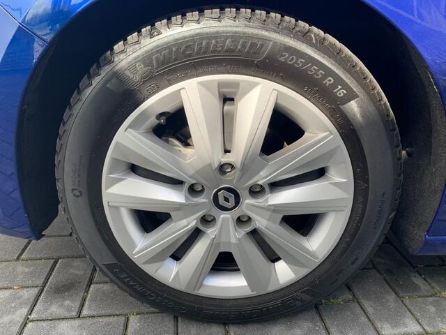 Renault MEGANE Estate 1.3 TCe 140 Equilibre, Lane assist, Airco, Parkeerhulp, All-in prijs inclusief apk en afleverbeurt