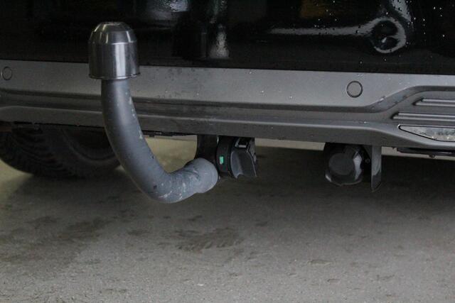 Renault MEGANE Estate 1.6 E-Tech Plug-In Hybrid 160 R.S. Line | PANO-DAK | CAMERA | AFN-TRHAAK | LED | STOEL-VERW | NAVIGATIE | 18'LMV |