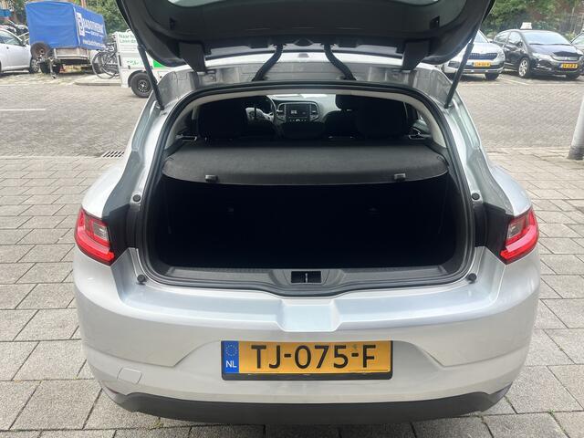 Renault MEGANE 1.3 TCe Zen(cruise,park.s,clima)