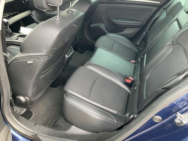 Renault MEGANE Estate 1.5 dCi Eco2 Bose FullNavi DAB Clima Ctuise Trekhaak