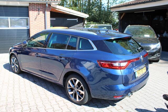 Renault MEGANE 1.2 TCE BOSE - Camera - Massagestoel -climate