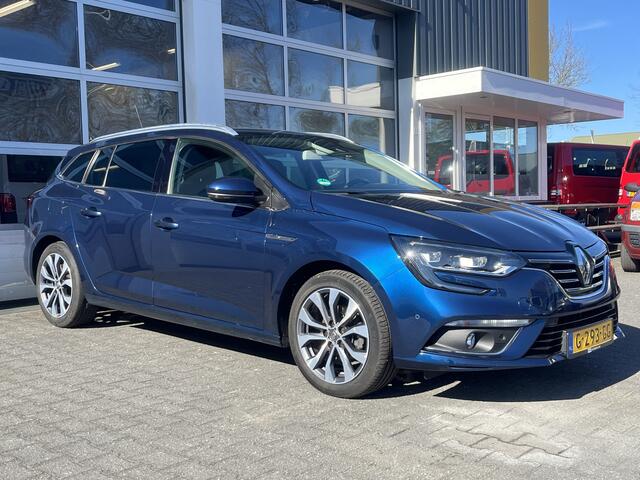 Renault MEGANE Estate 1.3 TCe Bose Airco Cruise controle Trekhaak Parkeersensoren voor en achter Achteruitrij camera Telefoonverbinding Stuurwielbediening 5-Persoons Navigatiesysteem