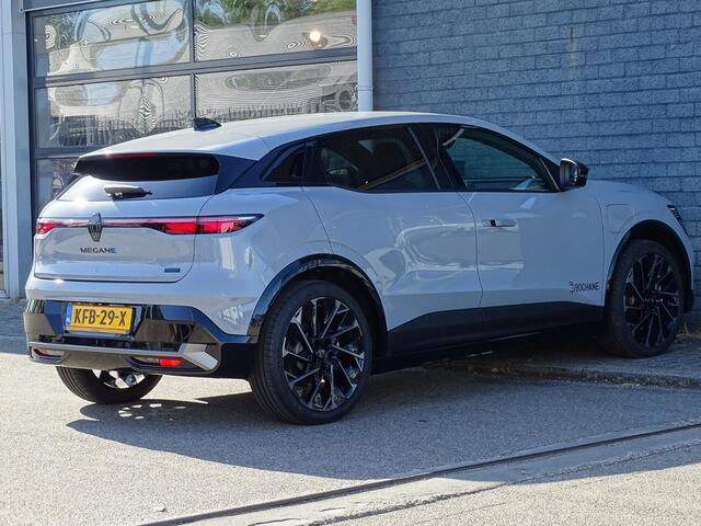 Renault MEGANE E-Tech comfort range esprit alpine 60 kWh PACK DRIVING & SOUND / METALLIC LAK
