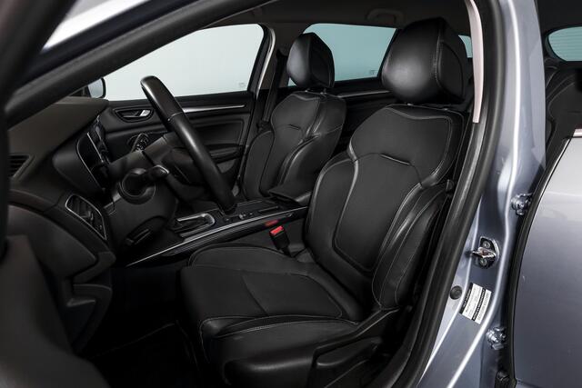 Renault MEGANE Estate 1.6 E-Tech Plug-In Hybrid 160 Business Edition One | Dig. Cockpit | Cruise | PDC | Camera | NAV+App. Connect | ECC | Trekhaak | LM17" |