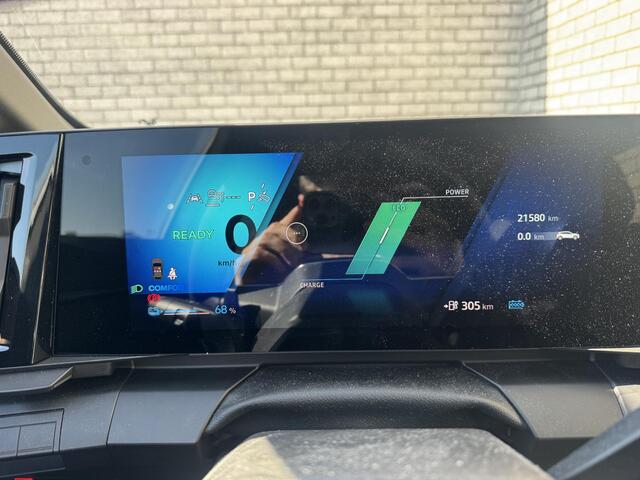 Renault MEGANE E-Tech Comfort Range 220 Iconic 60 kWh | Apple CarPlay / Android Auto | 360° Camera | Stoel + Stuurverwarming | Leder |