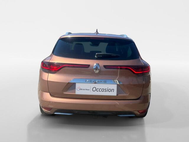 Renault MEGANE Estate 1.3 TCe Intens | Head Up display | Trekhaak | Apple Carplay/Android Auto | Camera | Cruise Control | Climate Control | Sfeerverlichting | Navigatie | Full Led