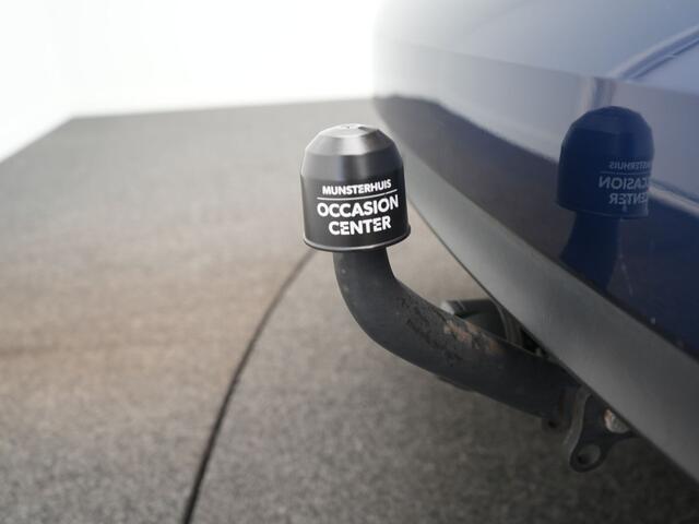 Renault MEGANE Estate TCe 100 Zen - RIJKLAARPRIJS - All Seasonbanden - Cruise Control - Trekhaak