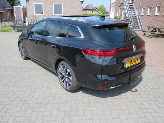 Renault MEGANE Estate 1.6 E-Tech Plug-In Hybrid 160 Business Edition One * Rijklaarprijs incl. garantie * Trekhaak * Schuifdak * Bose * Camera * Lederen bekleding *