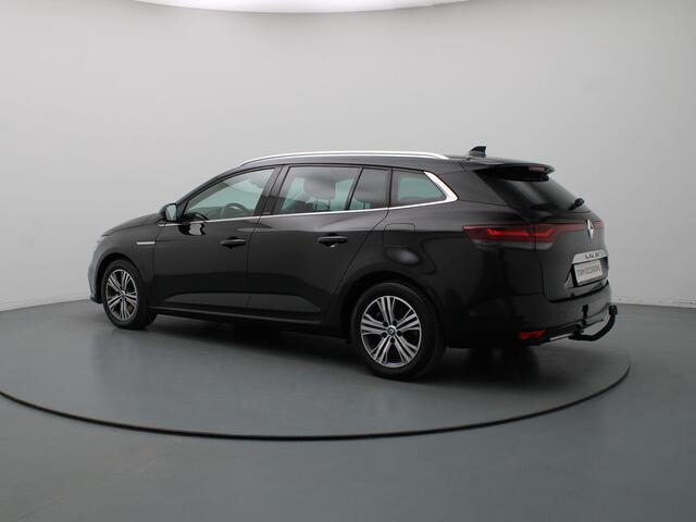 Renault MEGANE Estate E-Tech Plug-In Hybrid 160pk Intens Automaat Head-Up | Camera | Cruise | Navi | Parkeersens. v+a | Trekhaak