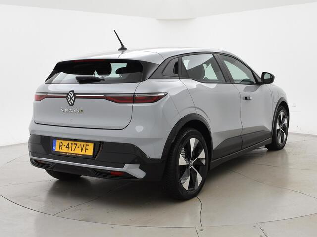 Renault MEGANE E-Tech EV60 220 PK OPTIMUM CHARGE EVOLUTION *GRIS RAFALE* + CAMERA | CARPLAY