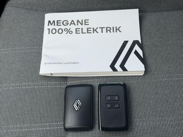Renault MEGANE E-Tech comfort range techno 60 kWh / Accu SOH 92,78% / Goed Onderhouden / 3 fasen+CCS Snelladen / 360 Camera / Navigatie / Adaptieve Cruise / Stoel & Stuur Verwarming / Apple Carplay & Android Auto / Dodehoek Detectie /