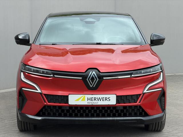 Renault MEGANE E-Tech comfort range techno 60 kWh / Accu SOH 92,78% / Goed Onderhouden / 3 fasen+CCS Snelladen / 360 Camera / Navigatie / Adaptieve Cruise / Stoel & Stuur Verwarming / Apple Carplay & Android Auto / Dodehoek Detectie /