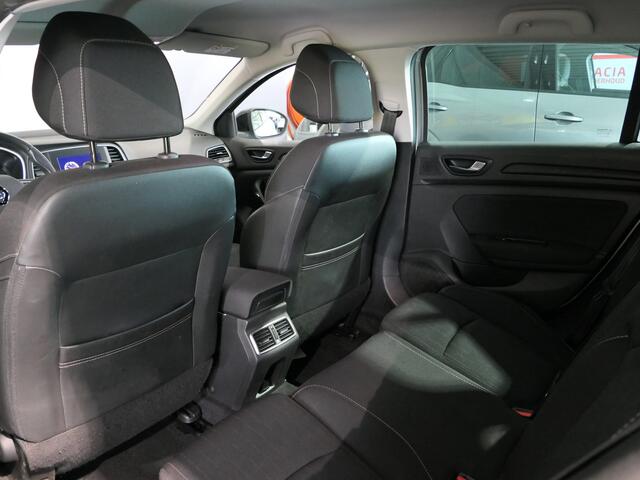 Renault MEGANE Estate 1.3 TCe Limited Trekhaak, All seasons, Camera, Stoelverwarming