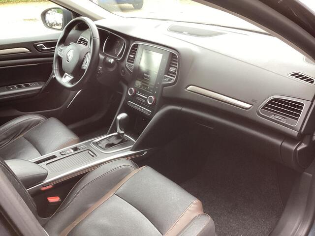 Renault MEGANE Estate 1.2 TCe Série Signature Exclusiv Nwe distributieketting schuifdak massagestoel schuifdak automaat