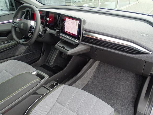 Renault MEGANE E-Tech comfort range Business Edition 60 kWh NU 5 JAAR GARANTIE! / PACK DRIVING & COMFORT / TWO-TONE METALLIC