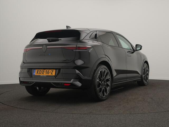 Renault MEGANE E-Tech Comfort Range Esprit Alpine 60 kWh - DEMO - Adaptive Cruise Control - Stoel- en Stuurverwarming - 20 inch velgen
