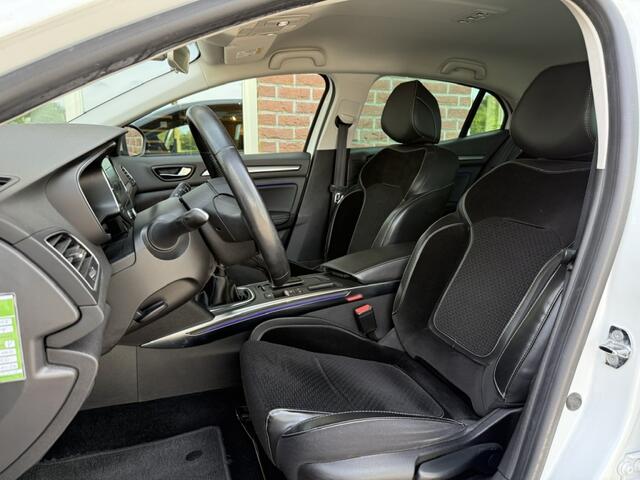 Renault MEGANE 1.2 TCe GT-Line 132 PK DRAADLOOS CARPLAY/ANDROID / DAB+ / SPORTS