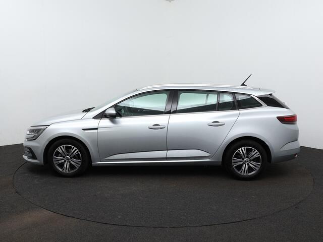 Renault MEGANE Estate 1.3 TCe 140 Equilibre | Navigatie | Apple & Android Carplay | Parkeersensoren Voor & Achter | Climate Control | Cruise Control & Snelheidsbegrenzer | Lichtmetalen Velgen | Keyless Entry |