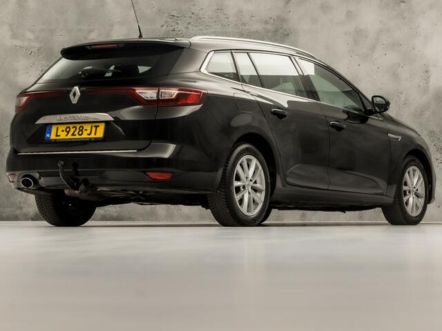 Renault MEGANE Estate 1.2 TCe Bose Automaat (VIRTUAL COCKPIT, GROOT NAVI, LEDER/ALCANTARA, STOELVERWARMING, SPORTSTOELEN, TREKHAAK, PARKEERSENSOREN, NIEUWSTAAT)