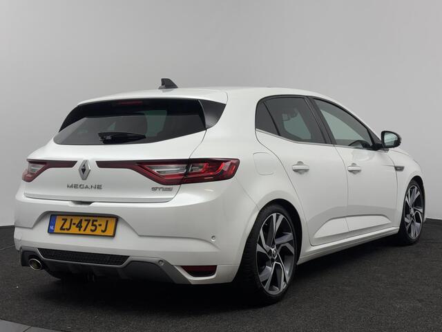 Renault MEGANE 1.3 TCe 140 GT-Line | Panoramadak | Head-Up | Easy Life Pack |