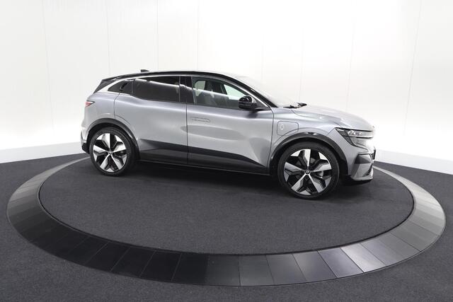 Renault MEGANE E-Tech EV40 Boost Charge Techno | SOH 95,5% | Camera | Apple Carplay | Parkeersensoren