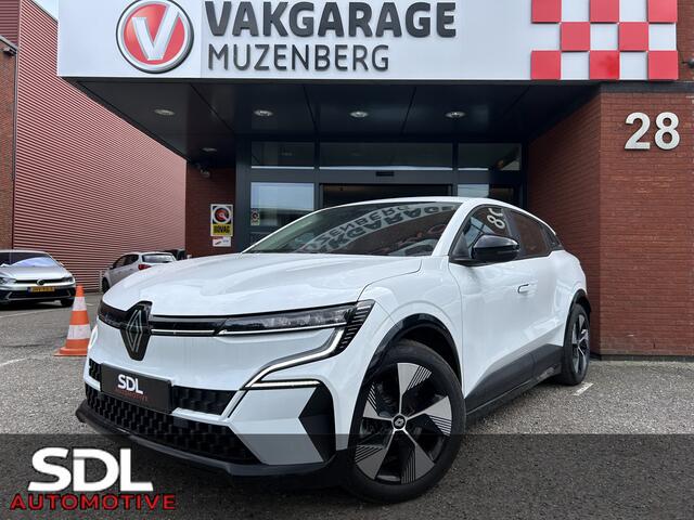 Renault MEGANE E-Tech EV40 Boost Charge Equilibre // FULL LED // STOEL + STUURWIELVERWARMING // CLIMA // APPLE CARPLAY / ANDROID AUTO // CAMERA // DIGITAAL DISPLAY // KEYLESS
