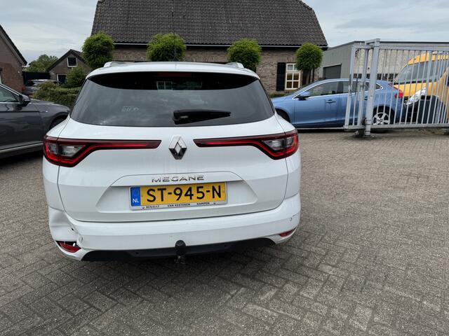 Renault MEGANE Estate 1.5 dCi Eco2 Limited B