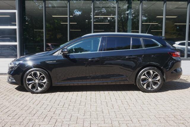 Renault MEGANE Estate 1.2 TCe Limited