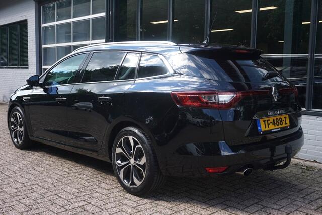 Renault MEGANE Estate 1.2 TCe Limited