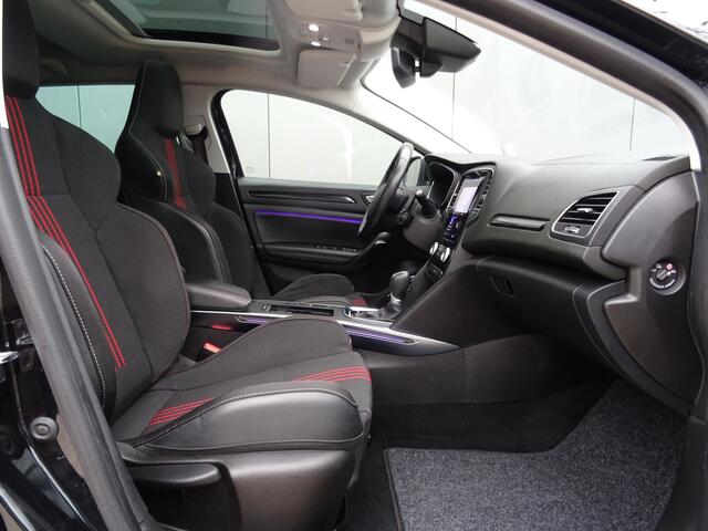 Renault MEGANE Estate 1.6 E-Tech Plug-In Hybrid 160 R.S. Line * 40 KM ACCURADIUS * DEALER ONDERH. !!