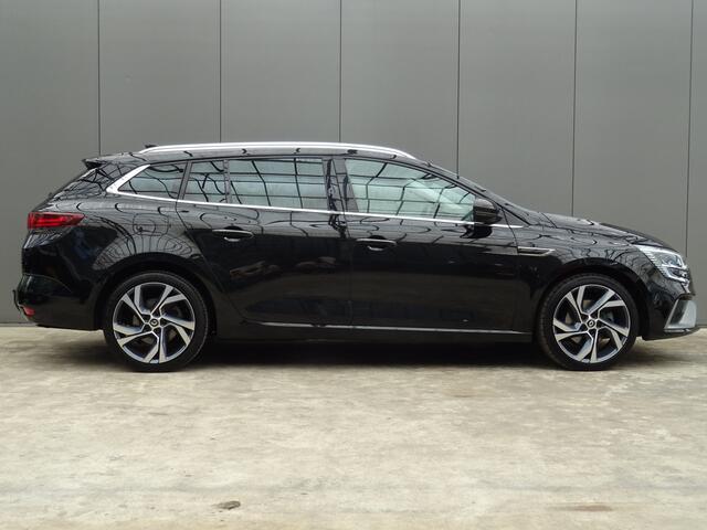 Renault MEGANE Estate 1.6 E-Tech Plug-In Hybrid 160 R.S. Line * 40 KM ACCURADIUS * DEALER ONDERH. !!