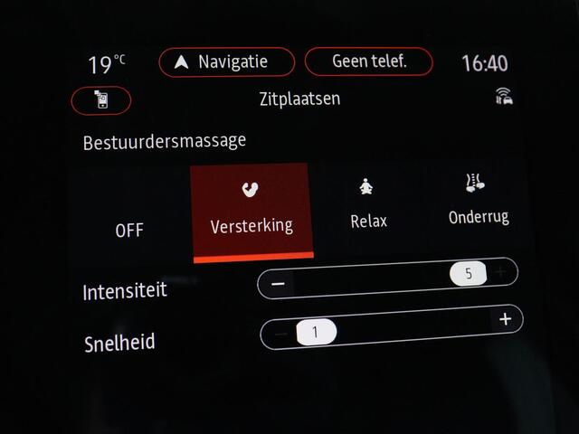 Renault MEGANE 1.3 TCe Intens | Leder | Head-Up | Camera | DAB | Carplay | Stoelverwarming | Climate control | 17'' | Stuurverwarming | Cruise Control | Elektrische stoelen | Navigatie | Full LED | Keyless