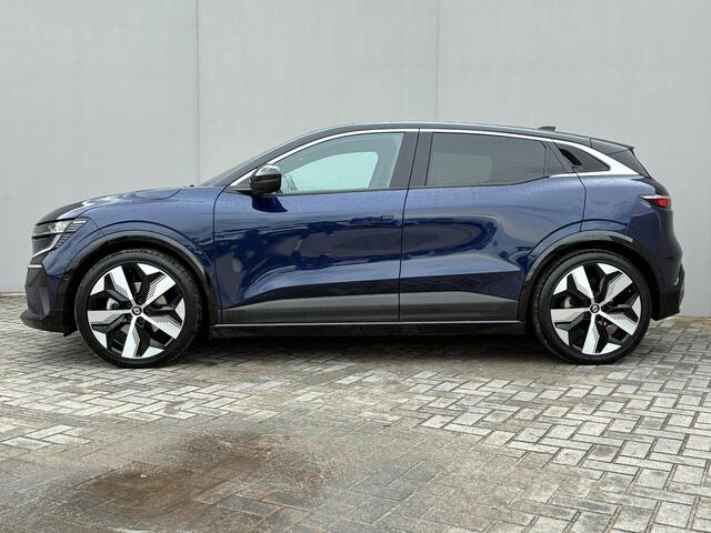 Renault MEGANE E-Tech EV60 Optimum Charge Iconic / SOH 93,93% / 3-fase / Snelladen / Stoel-/Stuurverwarming / Achteruitrijcamera / Apple Carplay/Android Auto /