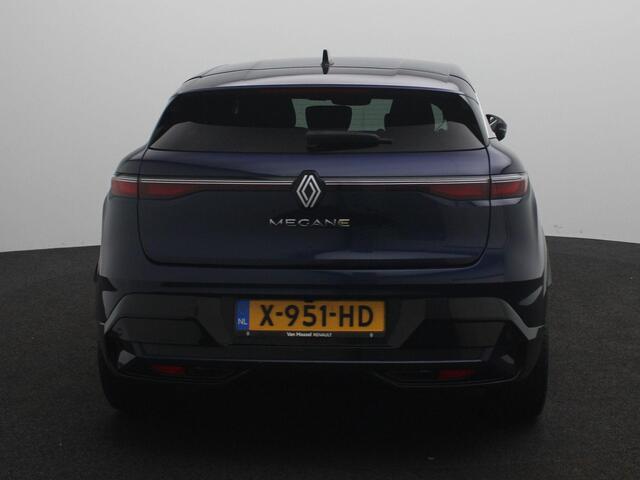 Renault MEGANE E-Tech EV60 Optimum Charge Techno | Apple Carplay/Android Auto | cruise control adaptief | electronic climate control | full-LED koplampen | lederen/stof bekleding | lichtmetalen velgen 20"| navigatiesysteem | rijstrooksensor met correctie | warmtepomp |