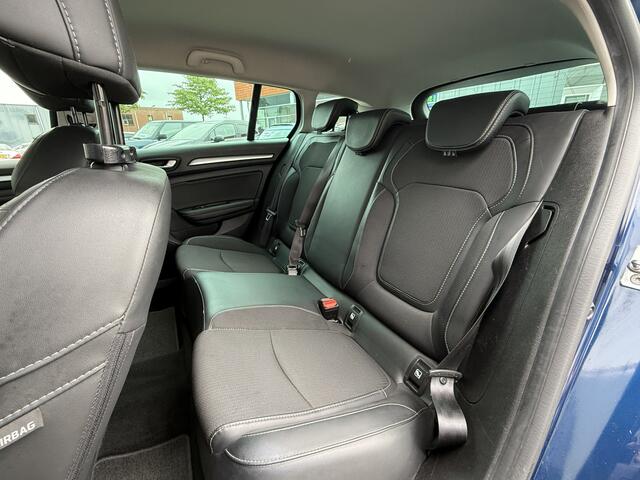 Renault MEGANE Estate BWJ 2021 1.6 E-Tech Plug-In 122 PK Hybrid 160 Intens TREKHAAK | FULL LED | BOSE | HEAD-UP DISPLAY | KEYLESS | STOELVERW. + STUURVERW. | HALF LEDER | CAMERA | CARPLAY + ANDROID | NAVI | CLIMA | CRUISE | LMV | PDC