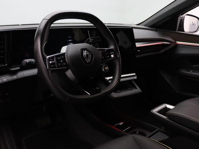 Renault MEGANE E-Tech 220pk EV60 Optimum Charge Iconic 360° Camera | Adapt. Cruise | Climate | Parksens. v+a | Navi