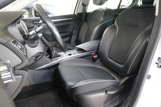 Renault MEGANE Estate 1.3 TCe Bose Clima | Camera | Cruise | Half Leer | Carplay.