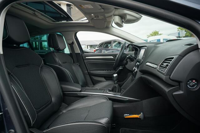 Renault MEGANE 1.2 TCE BOSE
